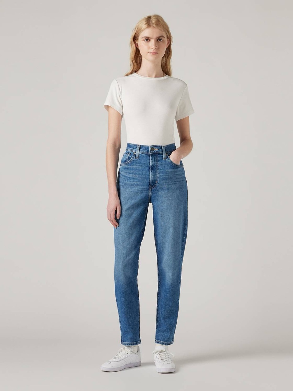Levi’s High Waisted Mom Jeans